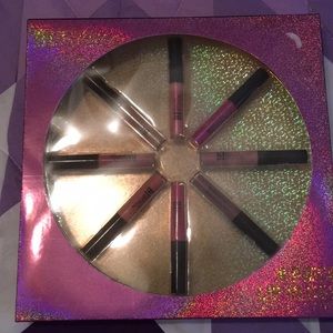 8 Lip Gloss Gift Set